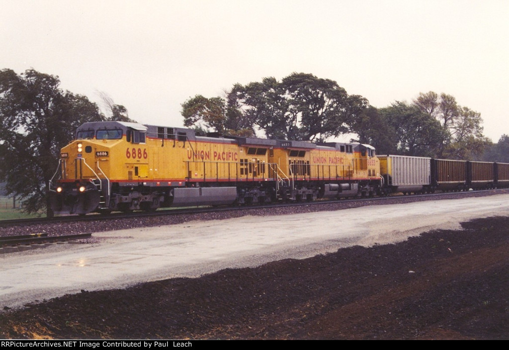 Westbound empty coal train